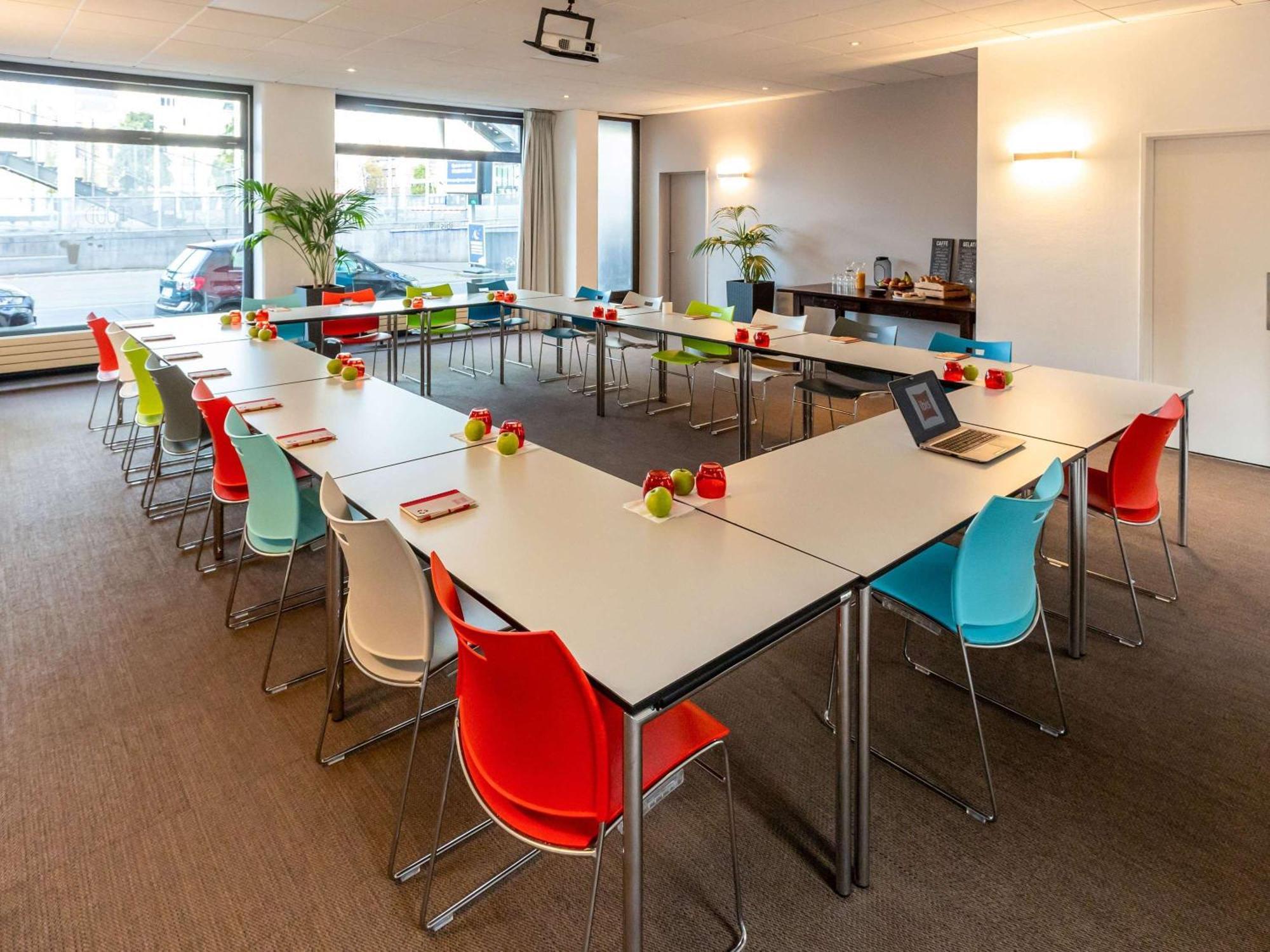 Ibis Antwerpen Centrum Εξωτερικό φωτογραφία